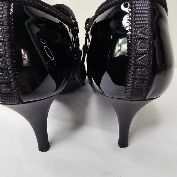 Prada Black Patent Leather Ankle Boots Pointed Toe Size 39 - Picture 10 of 12